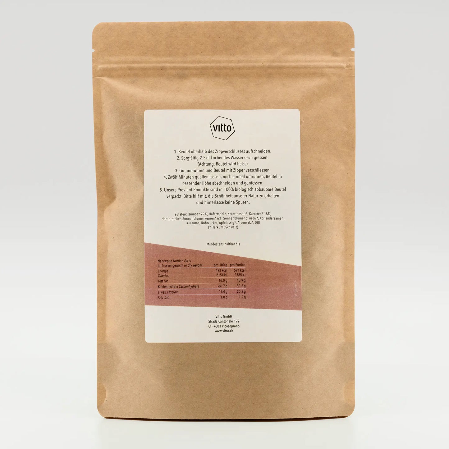 Quinoa mit Karotte und Sonnenblumenkernen